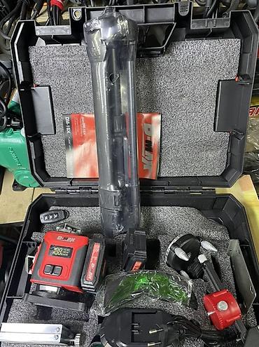 Лазерные уровни: Лазерные уровни (мультилинейные, зелёный луч), аккумуляторные По — 13