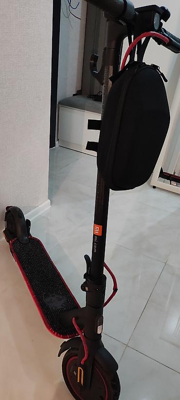 2 el scooter: Mi Pro 2 skuteridir. Alınandan bəri çox az istifadə olunubdu. Skutere — 3