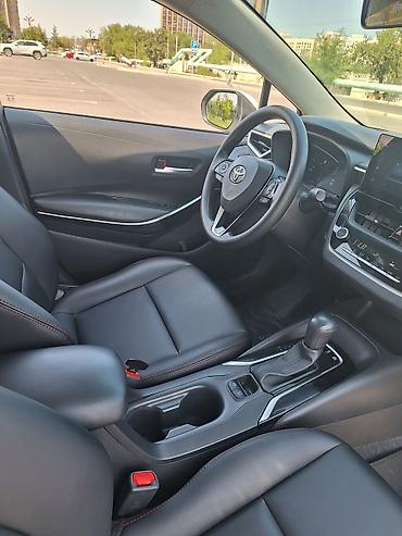 corola: Toyota Corolla: 2023 г., 1.8 л, Вариатор, Гибрид, Седан — 8