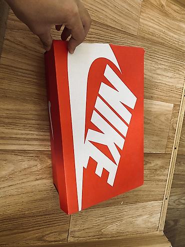 Кроссовки и спортивная обувь: Nike Air Max 97 41 размер Состояние отличное почти новое! Мало at lalafo.kg — 9 Кроссовки и спортивная обувь: Nike Air Max 97 41 размер Состояние отличное почти новое! Мало — 9