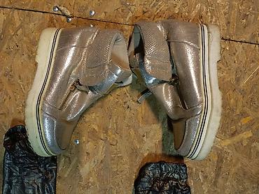 fly luxury: Prodajem metalik zlatne svetlucave stvari ; -zlatne helanke sa — 4