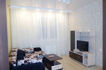 одна комнатная квартира на долгий срок: 1 бөлмө, Кыймылсыз мүлк агенттиги, Чогуу жашоосу жок, Толугу менен эмереги бар