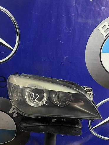 hella e34: Передняя правая фара BMW 2010 г., Б/у, Оригинал, Япония — 1