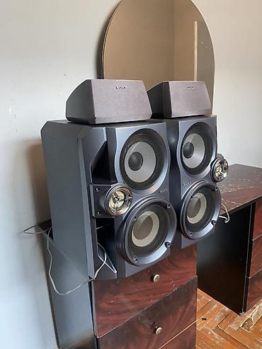 Musiqi mərkəzləri: Sony mhc vx555. Tam əla vəziyyətdədir. Fm radio aux bt var. Kalonkalar — 6