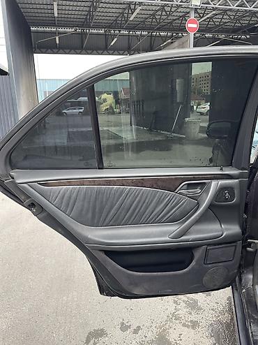 Продажа авто: Mercedes-Benz E-Class: 2001 г., 3.2 л, Автомат, Бензин, Седан — 9