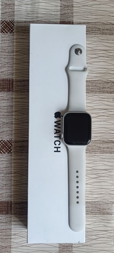 apple watch 9 цена в бишкеке: Продаю apple watch SE 1-поколения 44 Мм Пользовались крайне редко