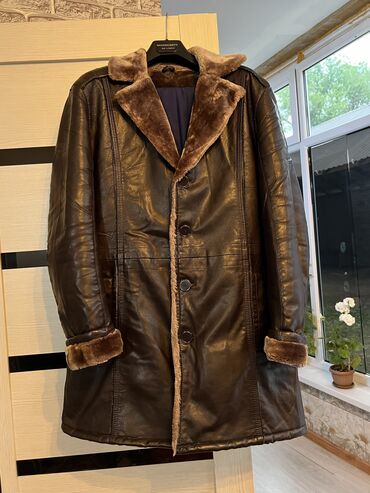 длинные пальто мужские: Куртка цвет - Коричневый