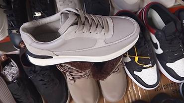 Продавцы-консультанты: Срочно нужен реализатор женщины/девушки!!! Нужна ответственная — 2