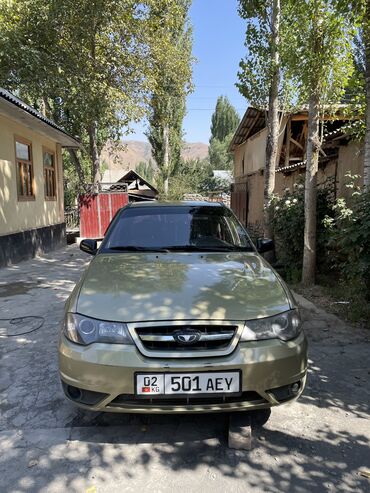 некся ош: Daewoo Nexia: 2010 г., 1.5 л, Механика, Бензин, Седан