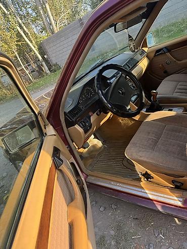 капот на мерседес: Mercedes-Benz W124: 1990 г., 2 л, Механика, Бензин, Седан — 5