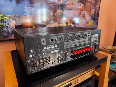 Pojačala i prijemnici: Denon AVR-1912 AV Risiver Opis: Denon AVR-1912 je napredni 7.1 — 8