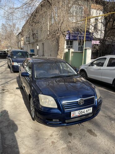 Toyota: Toyota Avensis: 2003 г., 1.8 л, Механика, Бензин, Седан