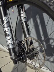 Горные велосипеды: Горный велосипед, Specialized, Рама M (156 - 178 см), Алюминий, Б/у at lalafo.kg — 14 Горные велосипеды: Горный велосипед, Specialized, Рама M (156 - 178 см), Алюминий, Б/у — 14