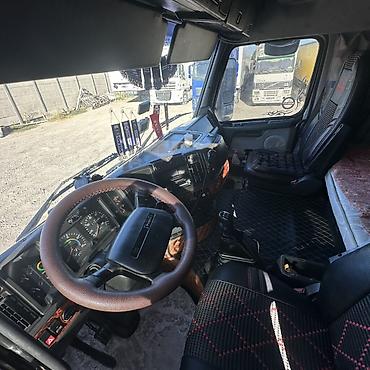 глазки на авто: Тягач, Volvo, 2000 г. — 6