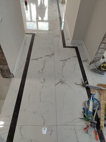 Укладка плитки: Гидроизоляционные работы, Укладка плитки на стену, Укладка плитки на пол | Керамическая плитка | Вертикальная укладка, Горизонтальная укладка, Диагональная укладка Больше 6 лет опыта — 16