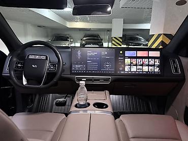 Lixiang: Lixiang L6: 2025 г., 1.5 л, Автомат, Электромобиль, Кроссовер — 13