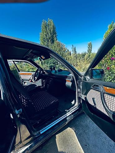 мотор морнинг: Mercedes-Benz W124: 1990 г., 2.4 л, Механика, Бензин, Седан — 2