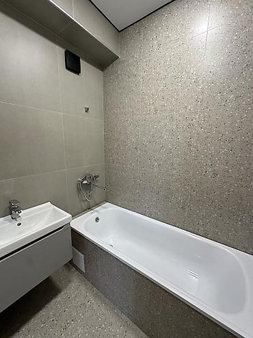 ещё квартиру: 2 комнаты, 63 м², Элитка, 2 этаж, Евроремонт — 5
