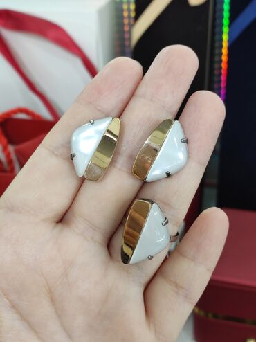 серьги и кольцо из серебра комплект: Серебряный Набор Серебро с напылением золото 925 Размеры имеются