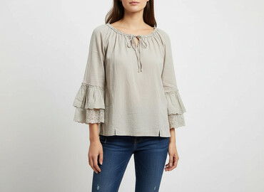 dom rebel t shirty: Rosebud, Жіноча блуза, розмір S