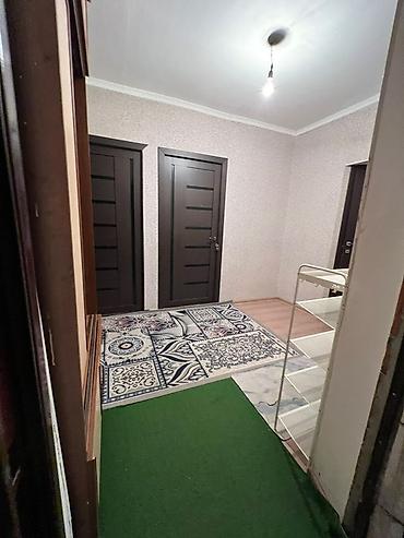кв филармония: 2 комнаты, 50 м², 105 серия, 2 этаж, Старый ремонт — 5