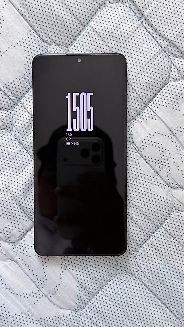 интересует: Poco X6 Pro 5G, Б/у, 256 ГБ, цвет - Черный, 2 SIM — 2