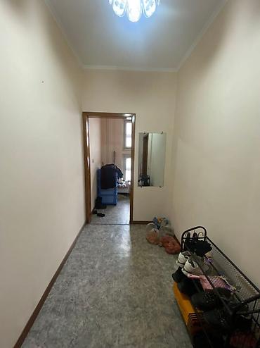 105: 3 комнаты, 80 м², 12 мкр 105 серия, 8 этаж — 10