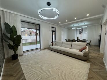 арча бешик дома: Дом, 230 м², 6 комнат, Агентство недвижимости, Дизайнерский ремонт