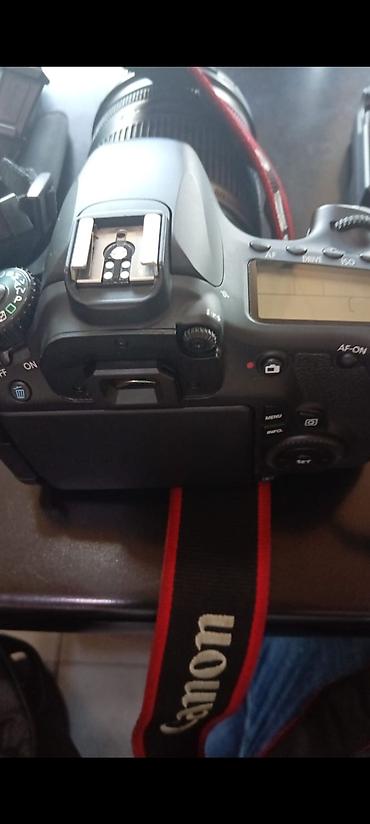 afon: Canon DSLR fotoaparat seti Komplekt: - Canon DSLR gövdə (yuxarı LCD — 1