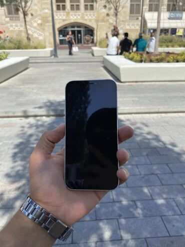 iphone 12 ağ: IPhone 12, Белый