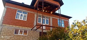 Həyət evləri və villaların satışı: Satılık iki mərtəbəli fərdi ev (mansardlı) Ölçü 14 14 Sənəd kupça -da lalafo.az — 9 Həyət evləri və villaların satışı: Satılık iki mərtəbəli fərdi ev (mansardlı) Ölçü 14 14 Sənəd kupça — 9