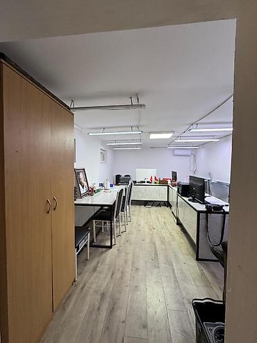 Долгосрочная аренда домов: 250 м², 6 комнат — 15