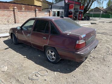 нексия бир: Daewoo Nexia: 1995 г., 1.5 л, Механика, Бензин, Седан