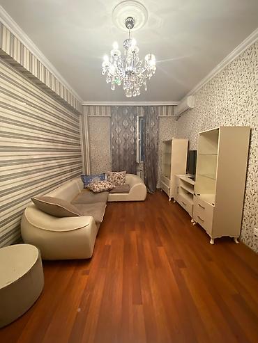 Долгосрочная аренда квартир: Xirdalan Kristal Abşeron 1 Bazara mektebe tam yaxınlıqda qanuni 2 otaq — 2