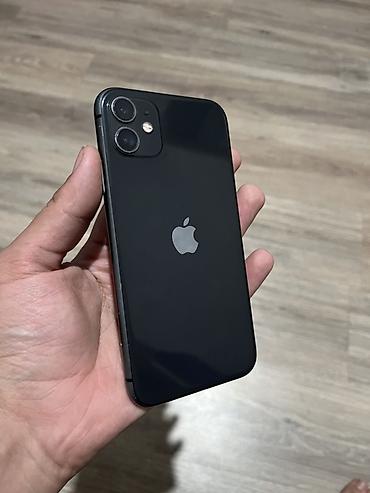 IPhone 11 64гб Телефон в хорошем состоянии АКБ 80%свой Менялся экран