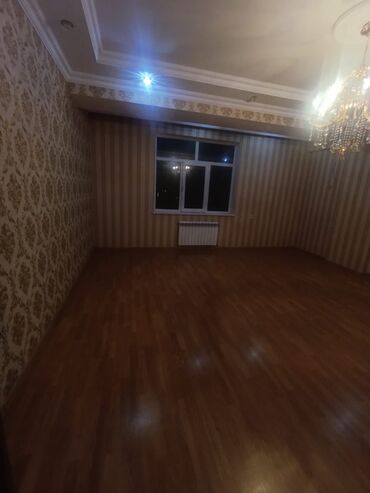 Uzunmüddətli kirayə mənzillər: Kirayə verilir. Xirdalanda Misir parkında Mcdonald'snan üzbəüz binada — 6