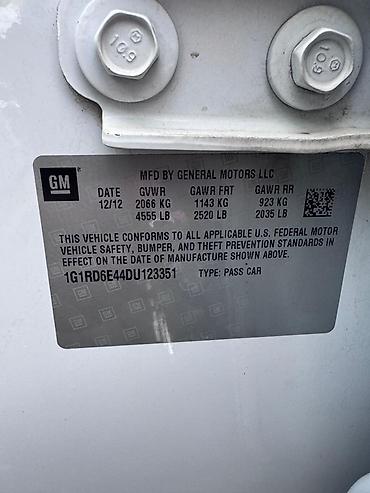 212: Chevrolet Volt: 2012 г., Гибрид, Хэтчбэк — 8