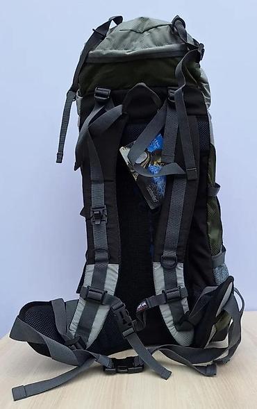Sportske torbe i rančevi: Senterian Adventure ranac kapaciteta 45+5 litara. Ranac je dizajniran — 5