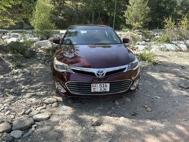 продаю в связи с переездом: Продаю Toyota Avalon, 2015 года выпуска в хорошей комплектации xle