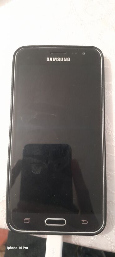 samsung telfonlari: Samsung Galaxy J3 2016, rəng - Qara, İki sim kartlı
