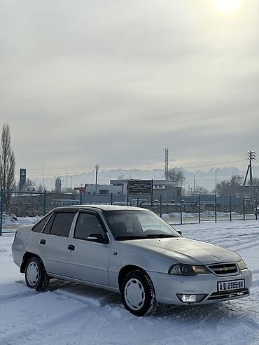Daewoo: Daewoo Nexia: 2010 г., 1.6 л, Механика, Бензин, Седан — 2