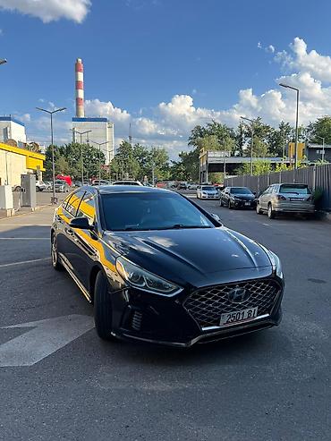 Hyundai Sonata: 2018 г., 2.4 л, Автомат, Бензин, Седан