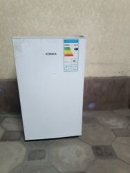 холодильник настольный: Мини-холодильник KONKA KR-90 - Однокамерная модель компактного