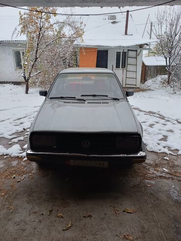 Volkswagen: Volkswagen Jetta: 1991 г., 1.8 л, Механика, Бензин, Седан — 1