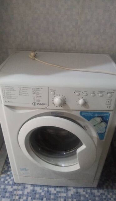 фронтальная: Стиральная машина Indesit, Автоматические