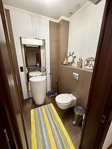 Продажа квартир: 3 комнаты, 145 м² — 10