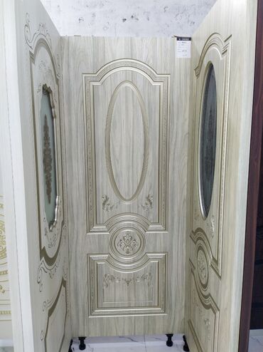 qapi kraskalari: A-DOORS qapı - Model: Menzil (etiketdə “Menzil” qeyd olunub) - Rəng