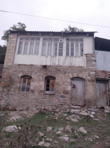 Həyət evləri və villaların satışı: 2 otaqlı, 11 kv. m, Orta təmir — 13