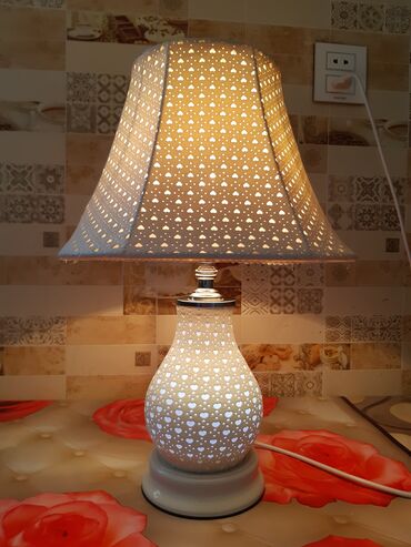 Stol lampaları: Gece lambasi, yunguldur istenilen yere rahatliqla dasina biler. online