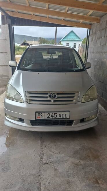 авто таета: Toyota Ipsum: 2003 г., 2.4 л, Автомат, Бензин, Минивэн